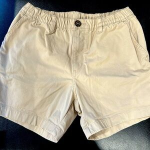 Chubbie’s 5.5” khaki shorts